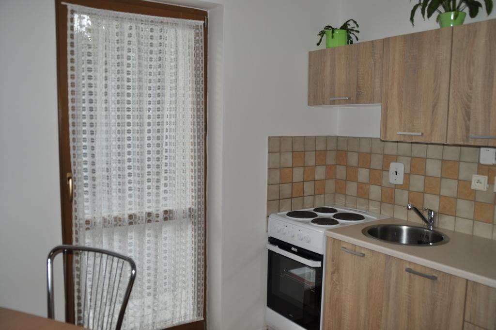 Privat Magdalena Apartment Bešeňová Екстериор снимка